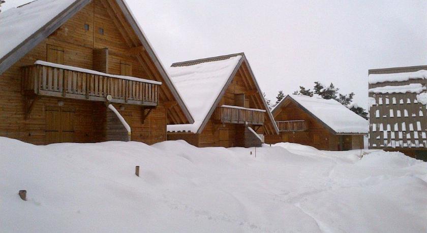 Aparthotel Flocons Du Soleil By Actisource La Joue du Loup Zimmer foto